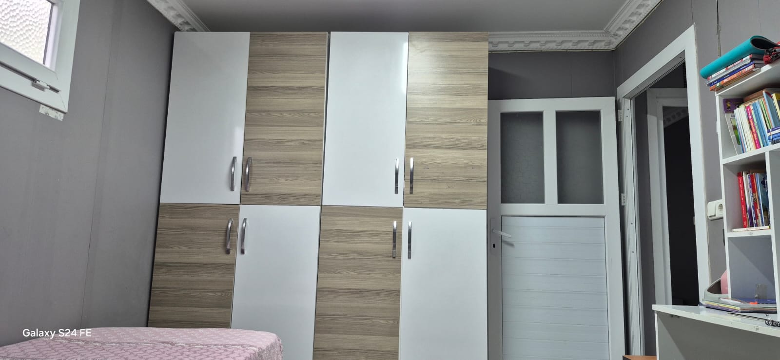 OSMANİYE YAVERPAŞA'DA YOL KENARI 2+1 EV, İŞ YERİ VE KAPALI AHIR